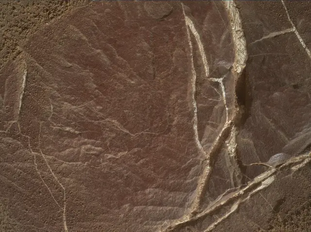 Sol 2042: Mars Hand Lens Imager (MAHLI)