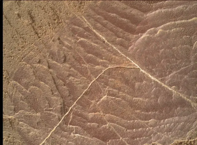 Sol 2042: Mars Hand Lens Imager (MAHLI)