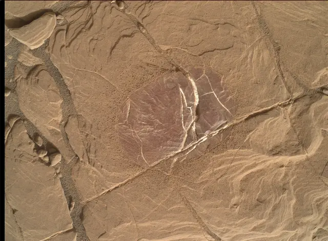 Sol 2042: Mars Hand Lens Imager (MAHLI)