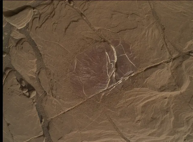 Sol 2042: Mars Hand Lens Imager (MAHLI)
