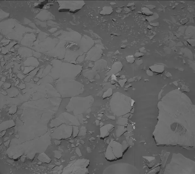 Sol 2043: Mast Camera (Mastcam)