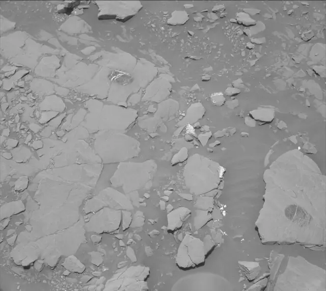 Sol 2043: Mast Camera (Mastcam)
