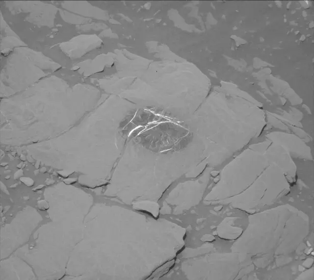 Sol 2043: Mast Camera (Mastcam)