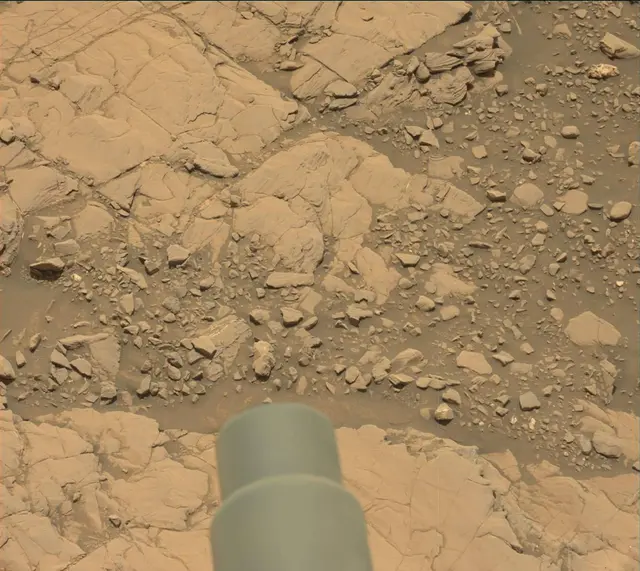 Sol 2044: Mast Camera (Mastcam)
