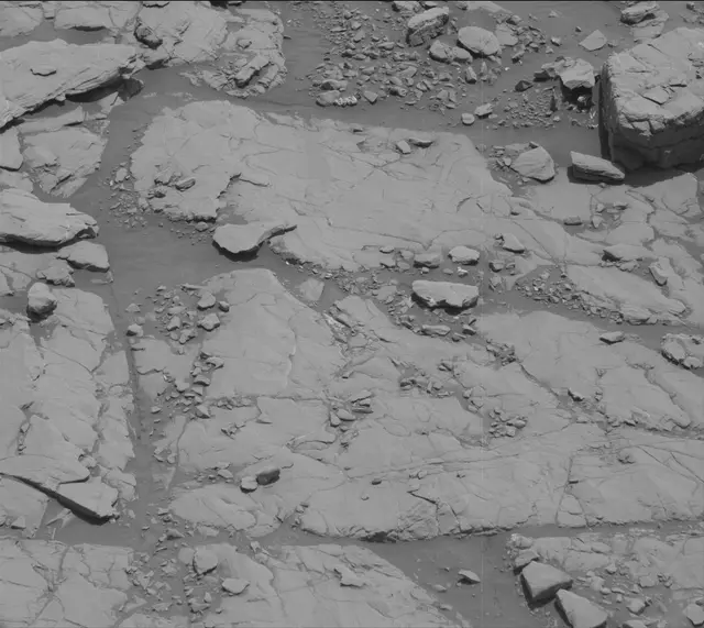 Sol 2044: Mast Camera (Mastcam)