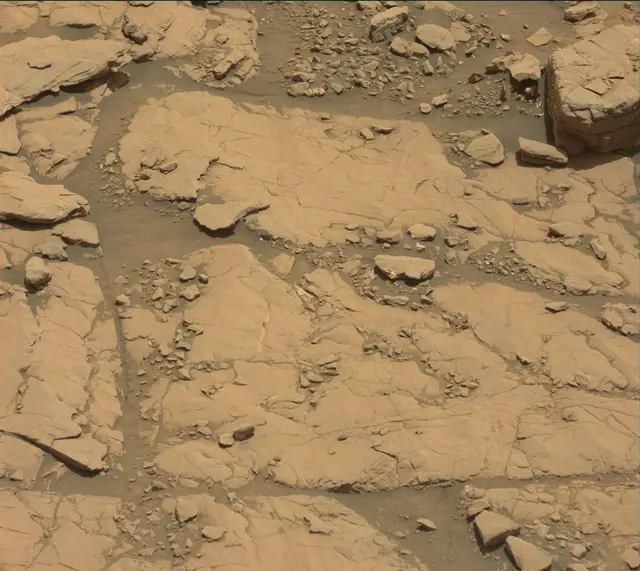 Sol 2044: Mast Camera (Mastcam)