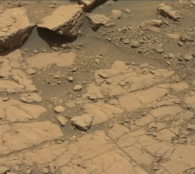 Sol 2044: Mast Camera (Mastcam)