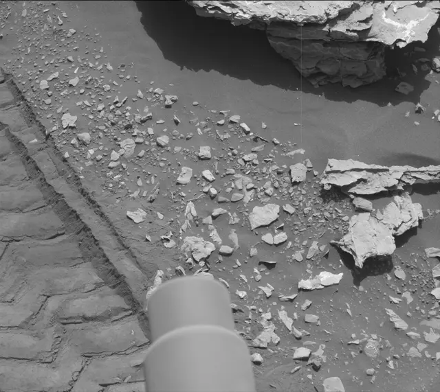 Sol 2045: Mast Camera (Mastcam)