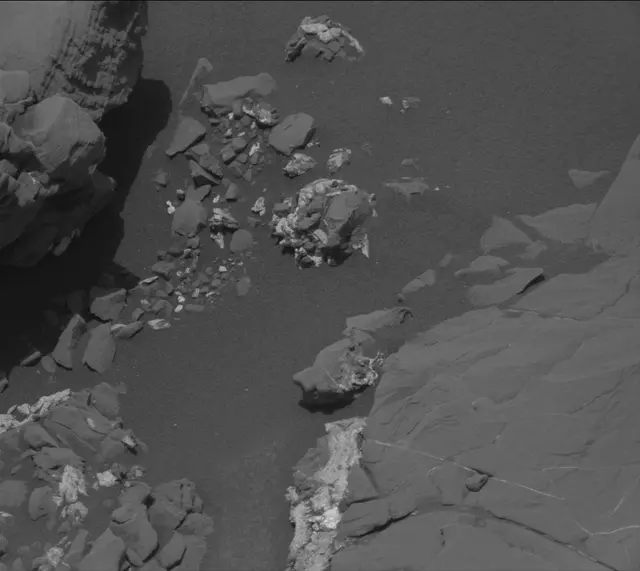 Sol 2045: Mast Camera (Mastcam)