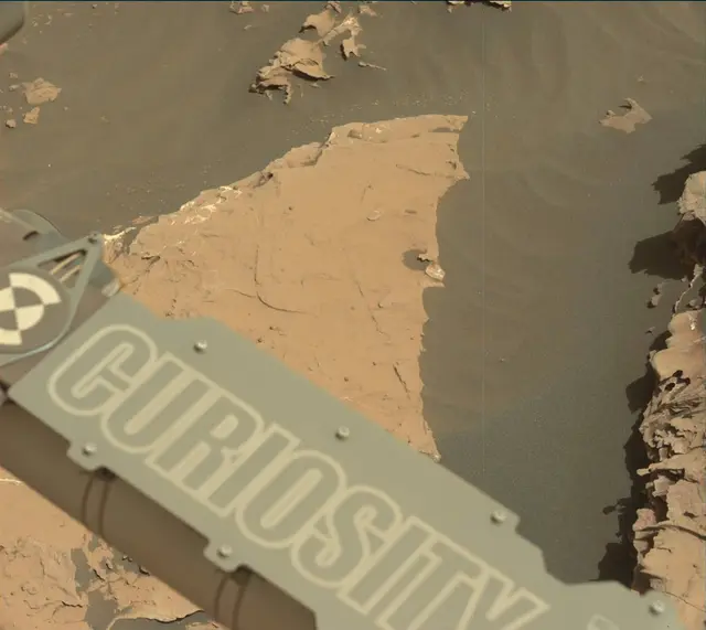 Sol 2047: Mast Camera (Mastcam)