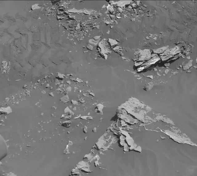 Sol 2047: Mast Camera (Mastcam)