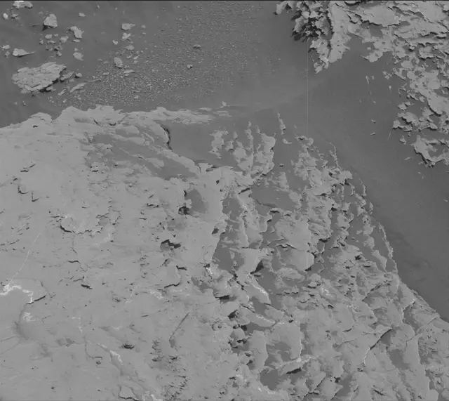 Sol 2047: Mast Camera (Mastcam)
