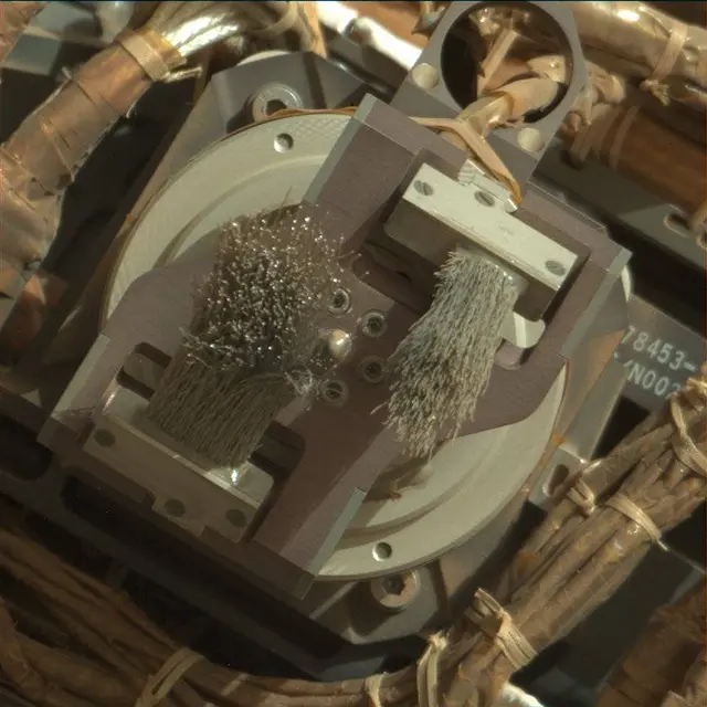 Sol 2048: Mast Camera (Mastcam)