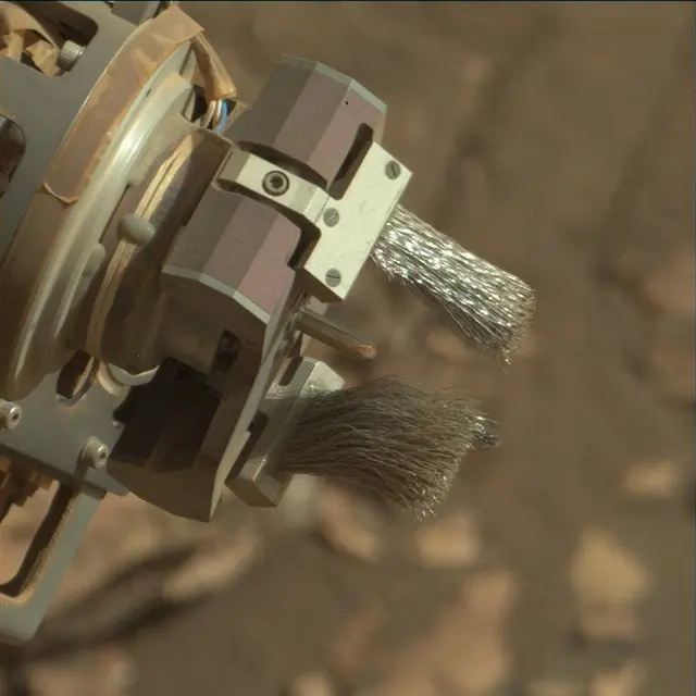 Sol 2048: Mast Camera (Mastcam)