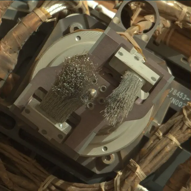 Sol 2048: Mast Camera (Mastcam)