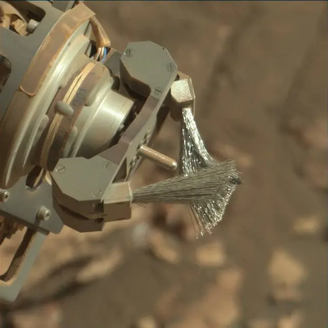 Sol 2048: Mast Camera (Mastcam)