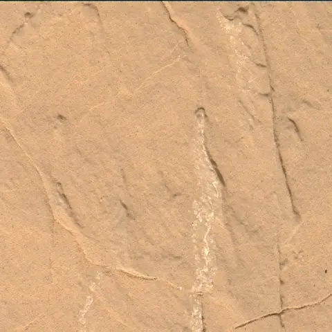 Sol 2048: Mars Hand Lens Imager (MAHLI)