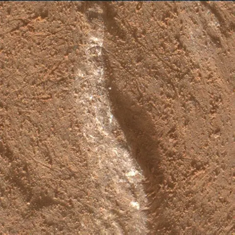 Sol 2048: Mars Hand Lens Imager (MAHLI)