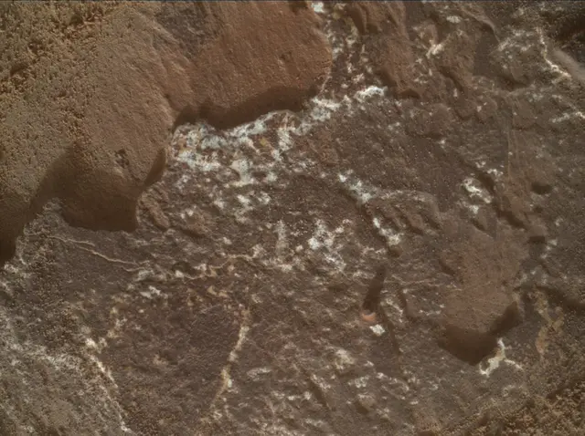 Sol 2048: Mars Hand Lens Imager (MAHLI)