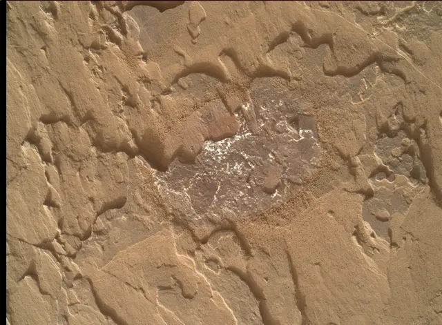 Sol 2048: Mars Hand Lens Imager (MAHLI)
