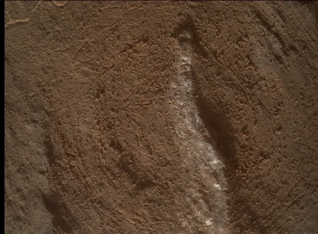 Sol 2048: Mars Hand Lens Imager (MAHLI)