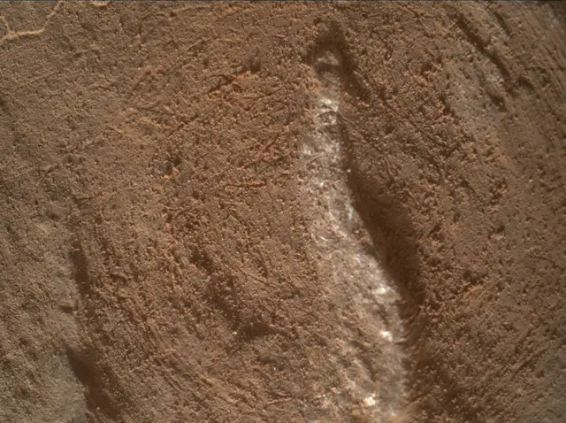 Sol 2048: Mars Hand Lens Imager (MAHLI)