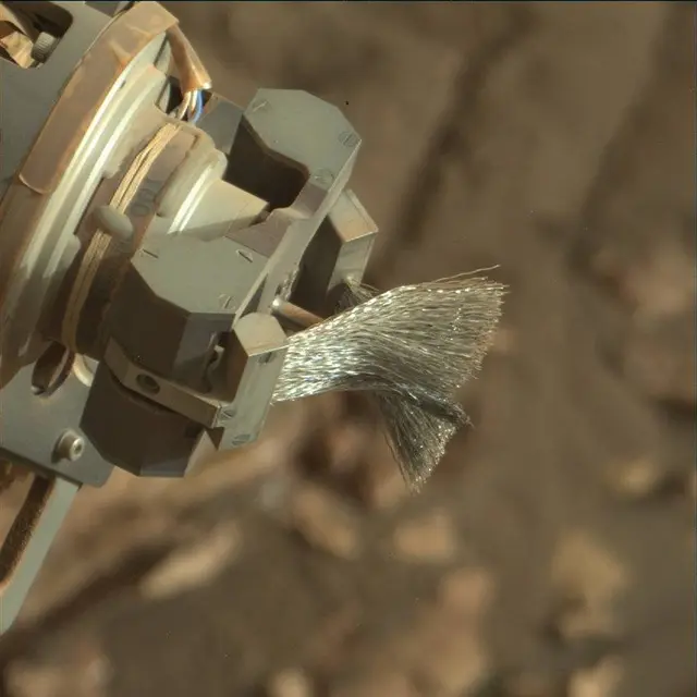 Sol 2049: Mast Camera (Mastcam)