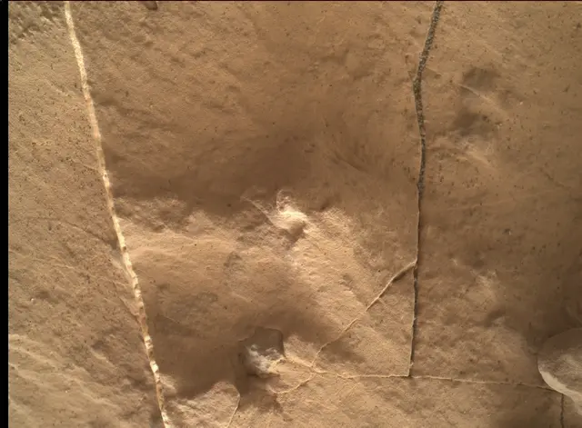 Sol 2049: Mars Hand Lens Imager (MAHLI)