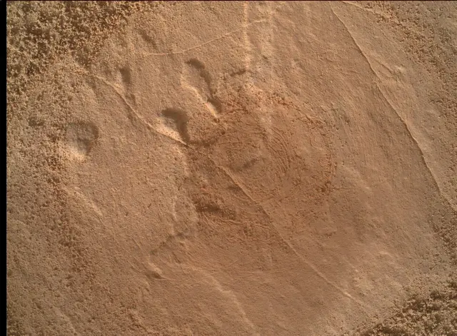 Sol 2049: Mars Hand Lens Imager (MAHLI)