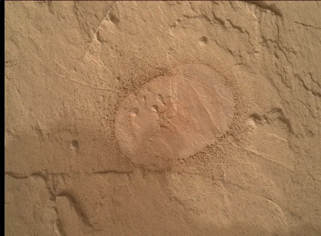 Sol 2049: Mars Hand Lens Imager (MAHLI)