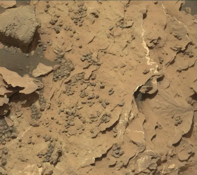 Sol 2050: Mast Camera (Mastcam)
