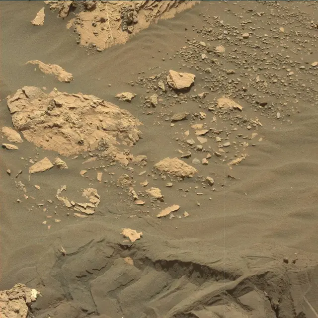 Sol 2051: Mast Camera (Mastcam)