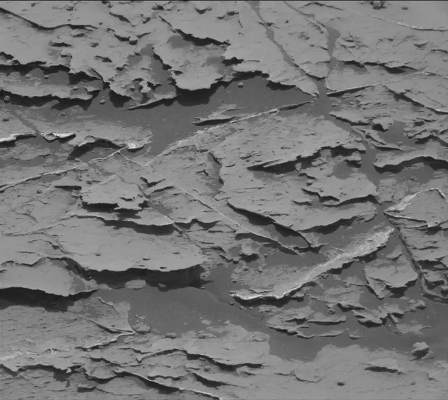 Sol 2052: Mast Camera (Mastcam)