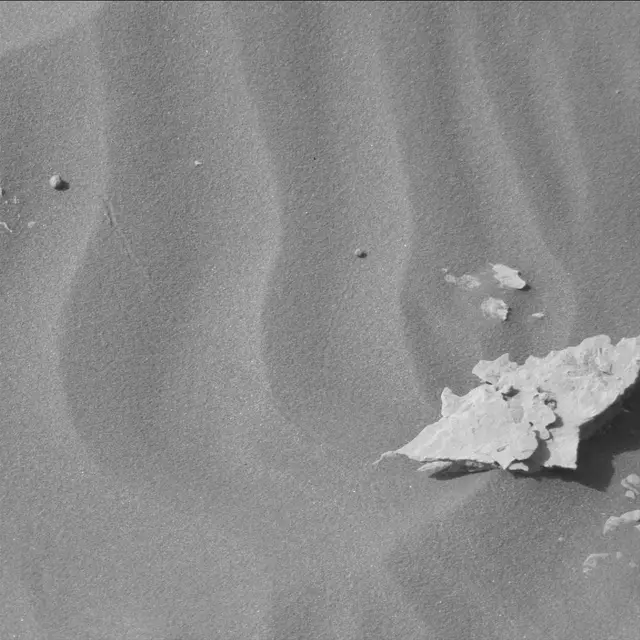Sol 2052: Mast Camera (Mastcam)