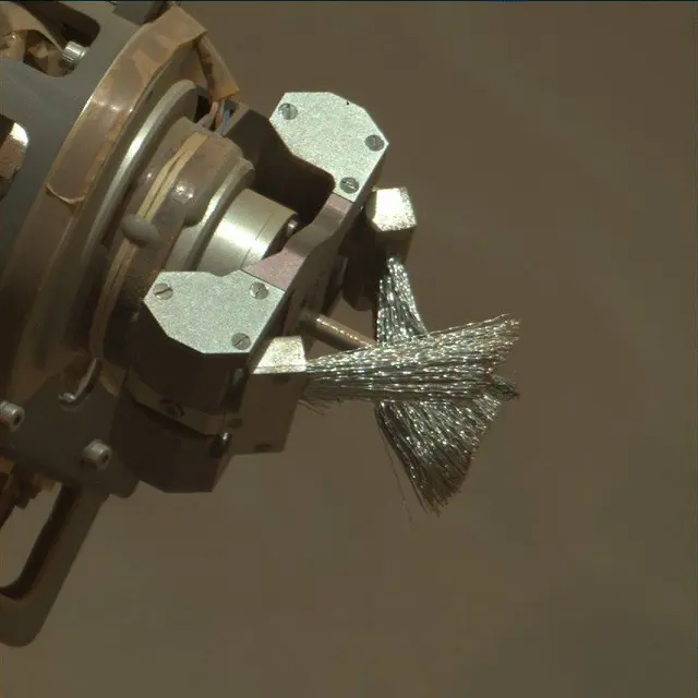 Sol 2055: Mast Camera (Mastcam)
