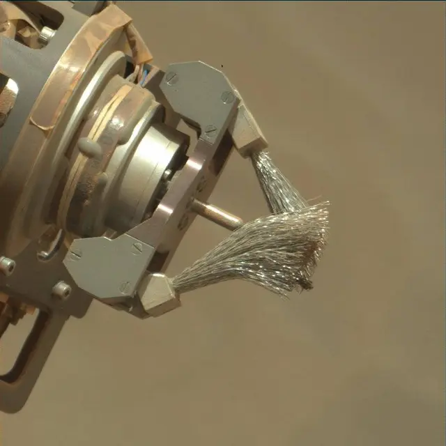 Sol 2055: Mast Camera (Mastcam)