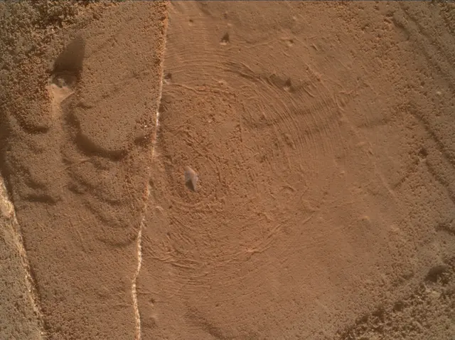 Sol 2055: Mars Hand Lens Imager (MAHLI)