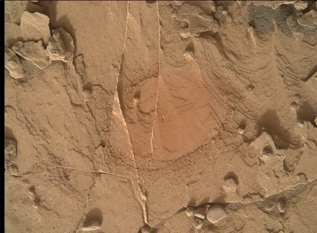 Sol 2055: Mars Hand Lens Imager (MAHLI)