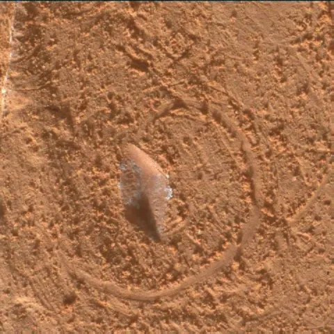 Sol 2055: Mars Hand Lens Imager (MAHLI)