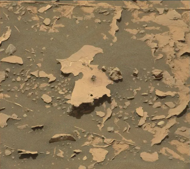 Sol 2056: Mast Camera (Mastcam)