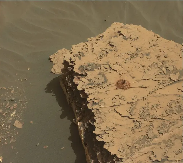 Sol 2058: Mast Camera (Mastcam)