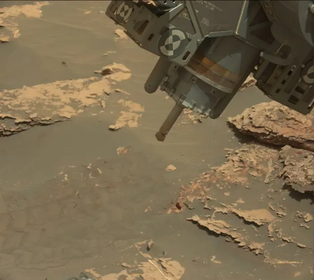 Sol 2058: Mast Camera (Mastcam)