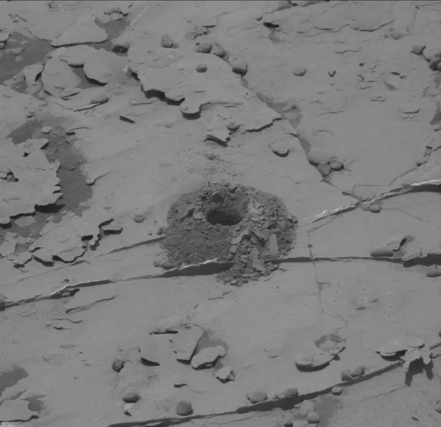 Sol 2059: Mast Camera (Mastcam)