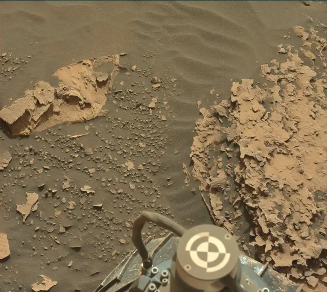 Sol 2062: Mast Camera (Mastcam)