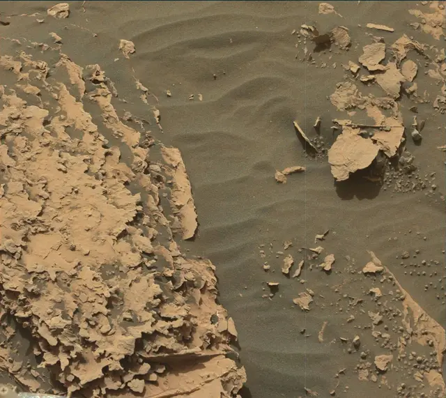 Sol 2062: Mast Camera (Mastcam)