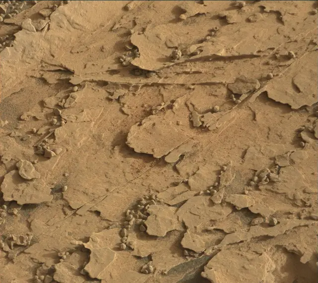 Sol 2066: Mast Camera (Mastcam)