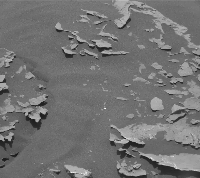 Sol 2067: Mast Camera (Mastcam)