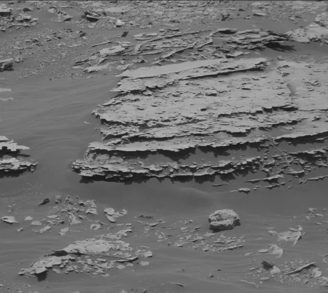 Sol 2069: Mast Camera (Mastcam)