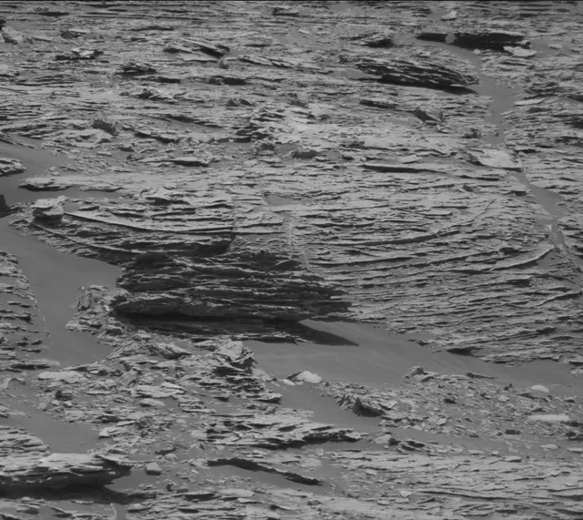 Sol 2069: Mast Camera (Mastcam)