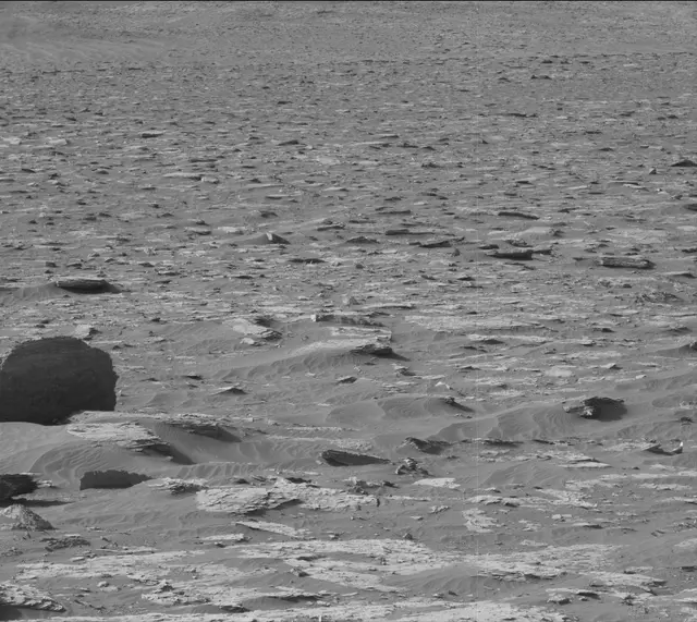 Sol 2072: Mast Camera (Mastcam)